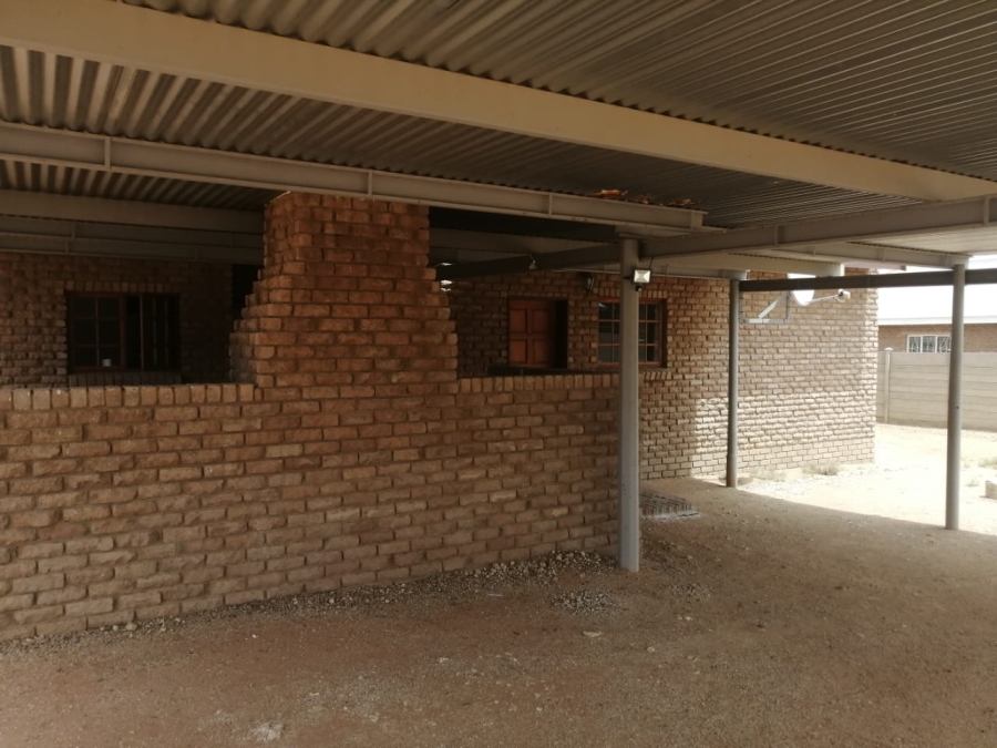 3 Bedroom Property for Sale in Keidebees Northern Cape
